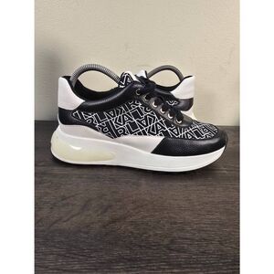 Karl Lagerfeld Paris Dallas Lace up Sneaker Women’s Size 8 M